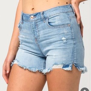 Tilly’s Mid Rise Denim Midi Shorts Size 0